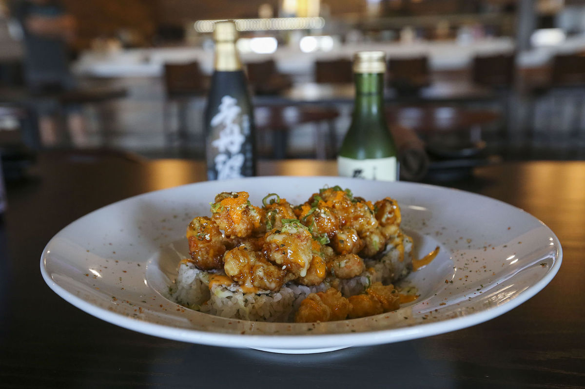 PETE TITTL: Umi Sushi & Sake a star addition to southwest complex
