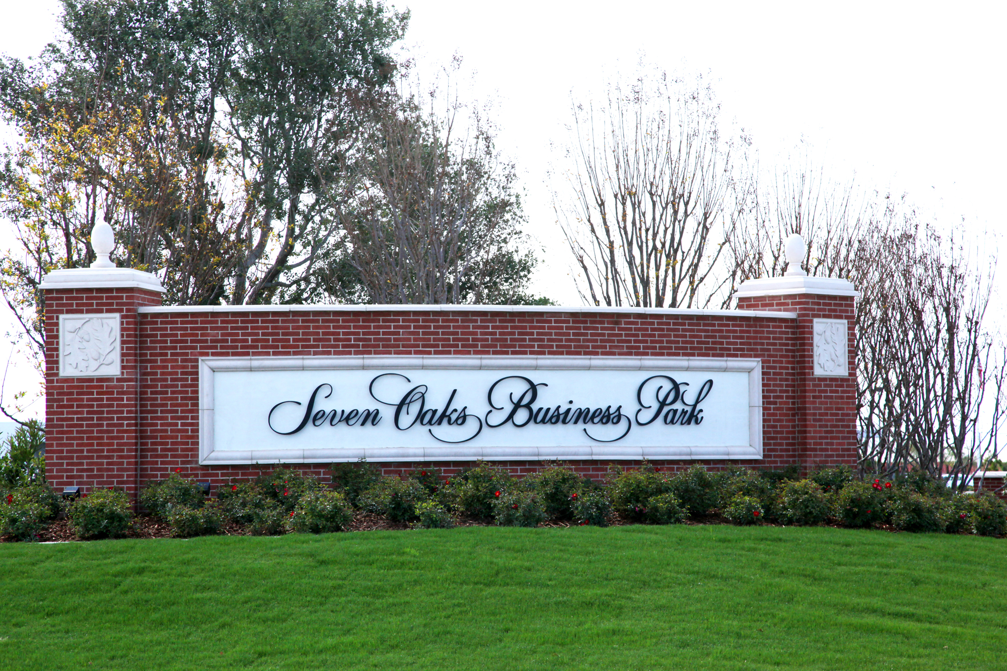 Spring Weather Gives Way to New Growth at Seven Oaks Business Park