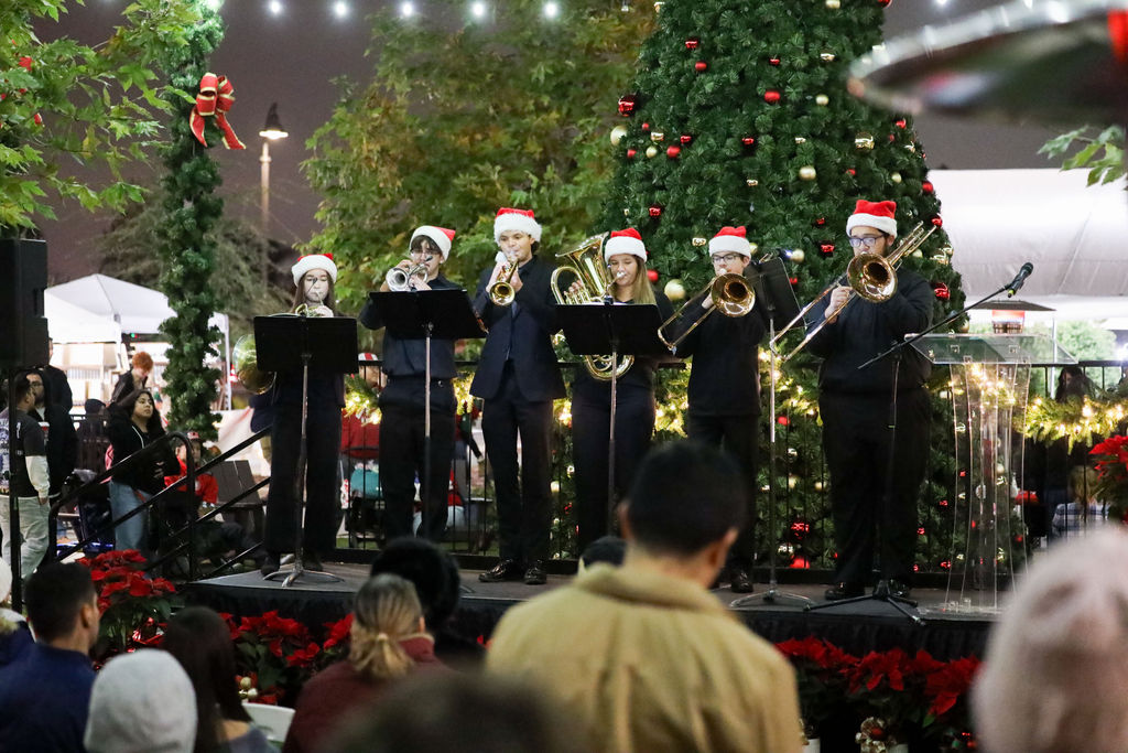 A Magical Evening Marks Belcourt Village’s First Christmas Lighting Ceremony